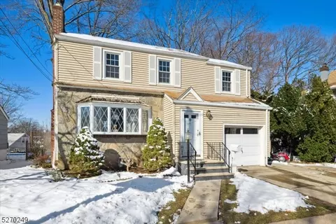 21 Nolton St, Belleville, NJ 07109