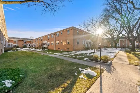 725 Joralemon St #51, Belleville, NJ 07109