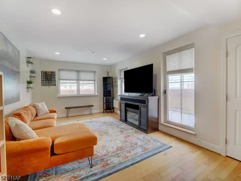 70 S Munn Ave #1108, East Orange, NJ 07018