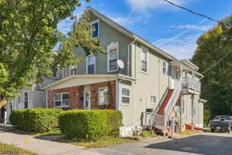 120 Main St #2, Franklin, NJ 07416