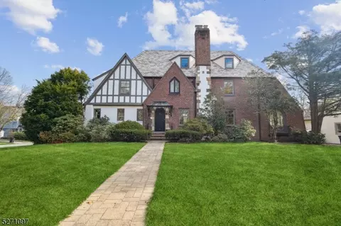 155 Ridgewood Ave, Glen Ridge, NJ 07028