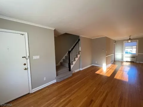 Living - 417 Morris Ave, Summit, NJ 07901 photo 3 of 3