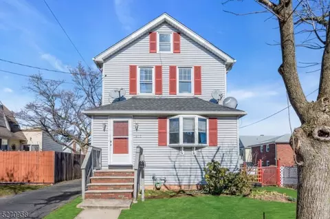 412 Spruce St, Linden, NJ 07036