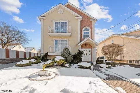 386 Knickerbocker Ave, Paterson, NJ 07503