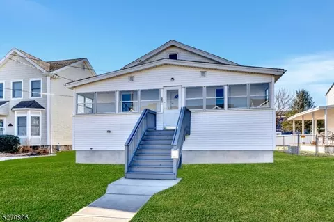 204 Sanborn Ave, Point Pleasant Beach, NJ 08742