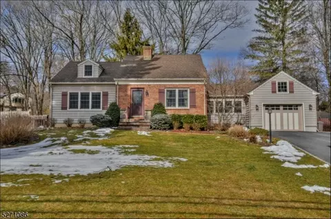 164 Boonton Ave, Kinnelon, NJ 07405
