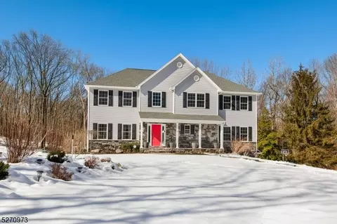 26 Mary Ave, Denville, NJ 07834