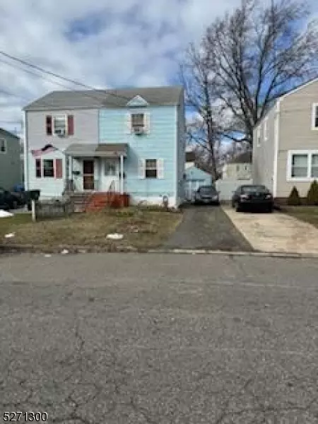 58 Moffett St, Fords, NJ 08863