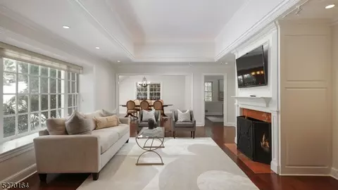 35 Rotary Dr, Summit, NJ 07901 photo 5