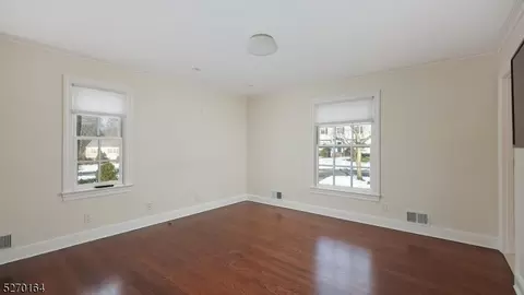 35 Rotary Dr, Summit, NJ 07901 photo 18