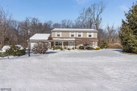 38 Ann Rd, Washington Twp, NJ 07853