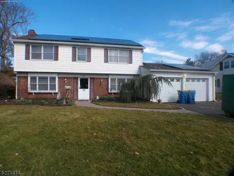 259 Berger St, Franklin Twp, NJ 08873