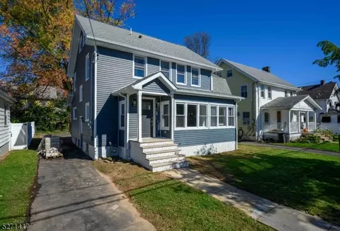 711 13livingston, Elizabeth City, NJ 07208