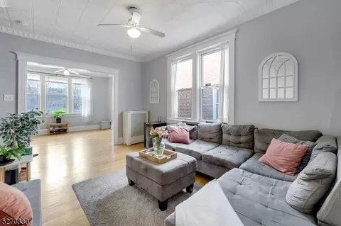 640 Boulevard E, Weehawken, NJ 07086