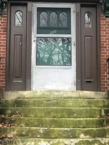 298-300 Meeker, Newark, NJ 07112