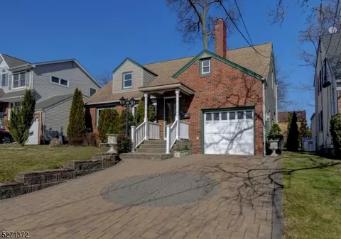 449 Clark Pl, Union, NJ 07083