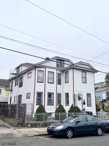 518 E 25th St, Paterson, NJ 07514