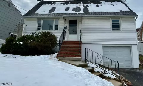 28 William St, Dover, NJ 07801