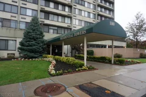 170-202 Lafayette Ave #C, Passaic, NJ 07055