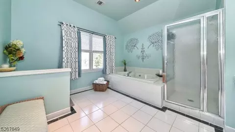 50 Gates Pl, Wayne, NJ 07470 photo 21