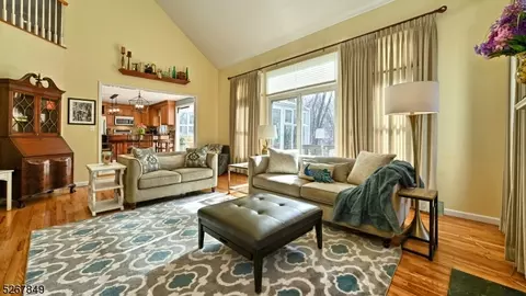 50 Gates Pl, Wayne, NJ 07470 photo 15