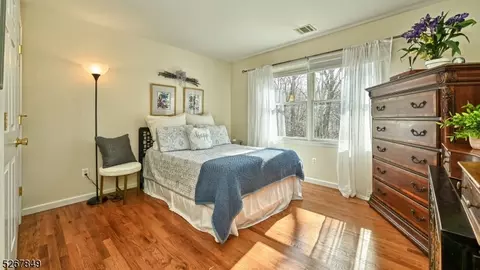 50 Gates Pl, Wayne, NJ 07470 photo 24