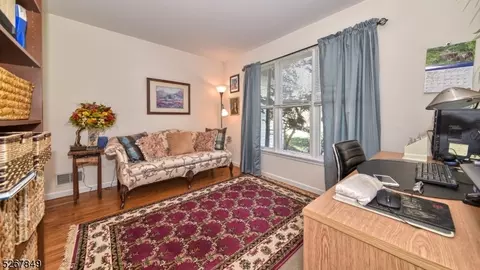 50 Gates Pl, Wayne, NJ 07470 photo 11