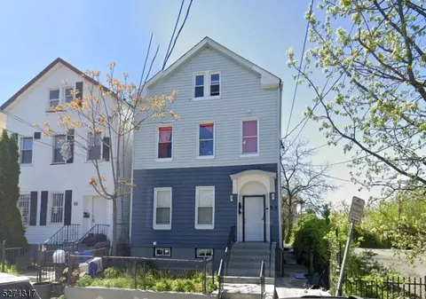 54 2nd St, Newark, NJ 07107