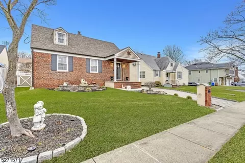706 Erudo St, Linden, NJ 07036