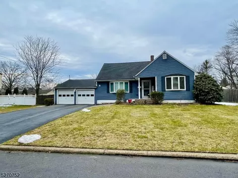 96 Irving Ave, Spotswood, NJ 08884
