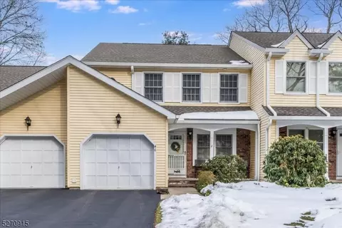 46 Bridle Way, Sparta, NJ 07871