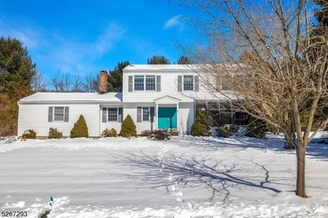34 Quail Run, Washington Twp, NJ 07853