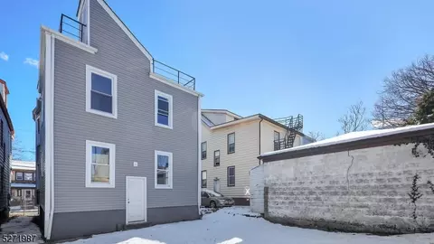 115 Isabella Ave, Newark, NJ 07106