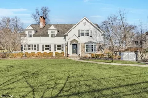 33 Woodland Rd, Madison, NJ 07940