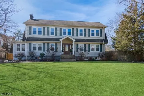 221 Plainfield Ave, Berkeley Heights, NJ 07922