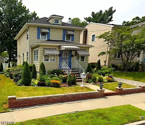 808 Maple Ave, Ridgefield, NJ 07657