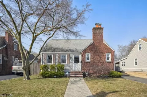 116 Delia Ter, Clark, NJ 07066