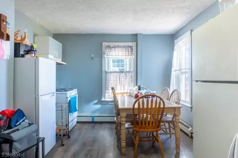 825 S 2nd St, Plainfield, NJ 07063 photo 6