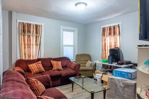825 S 2nd St, Plainfield, NJ 07063 photo 8