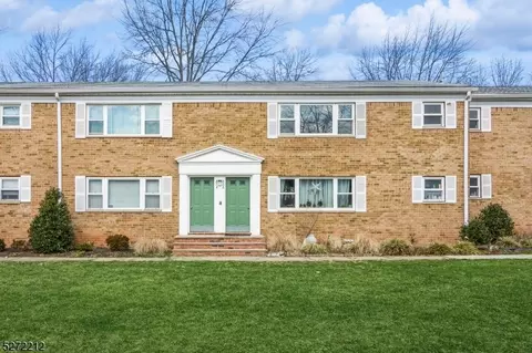 18 Judston St #8 B, Edison, NJ 08837