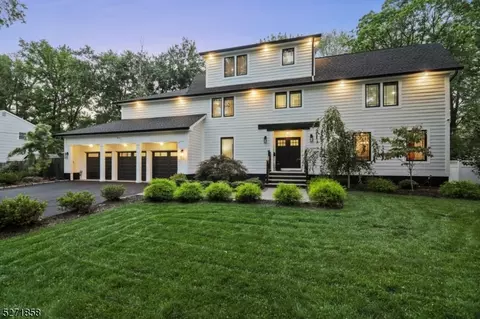 51 Normandy Dr, Westfield, NJ 07090