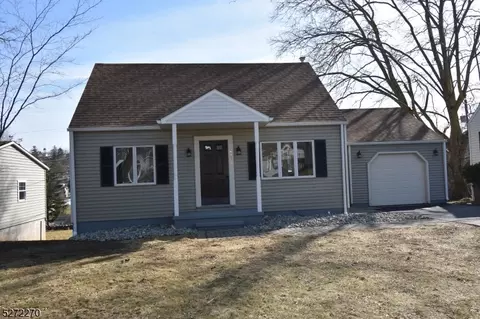 2626 Hermitage, Easton, PA 18045