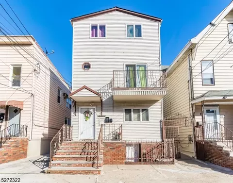 95 Stone St, Newark, NJ 07104