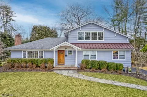 28 Clark St, Chatham, NJ 07928