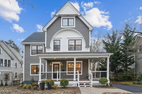 26 Burnett St, Maplewood, NJ 07040