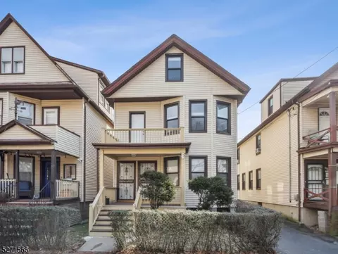 264 Valley St, South Orange, NJ 07079