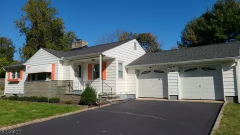 348 Berkshire Valley Rd, Wharton, NJ 07885