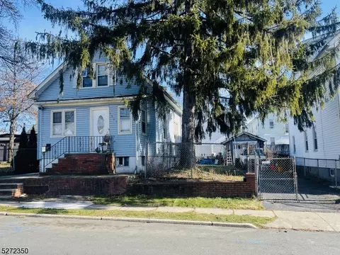 1521 Hiawatha Ave, Hillside, NJ 07205