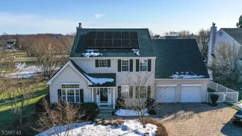 20 Higgins Farm Rd, Stockton, NJ 08559