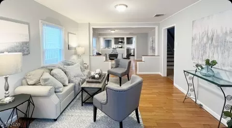 12 Thompson St, Morristown, NJ 07960